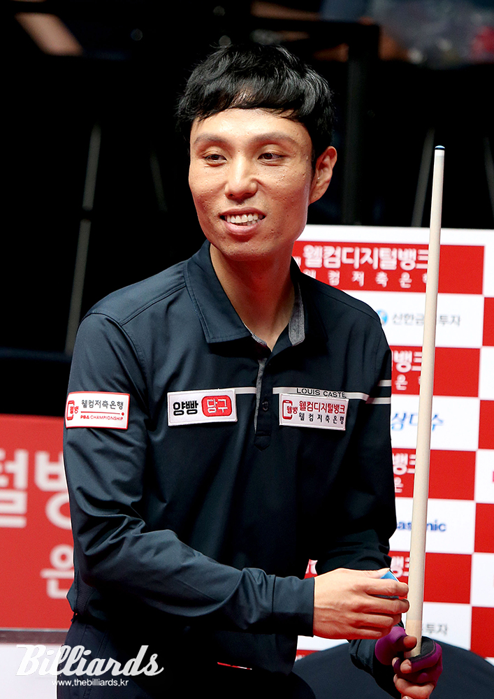 신정주의 2연승을 저지했던 최원준이 8강에서 박준영을 3-2로 꺾고 준결승에 진출했다.  사진=김용근/PBA 프로당구협회