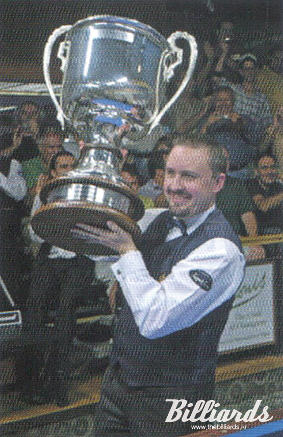 2006 상리 인터내셔널 오픈에서 우승을 차지한 프레데릭 쿠드롱.  빌리어즈 자료사진