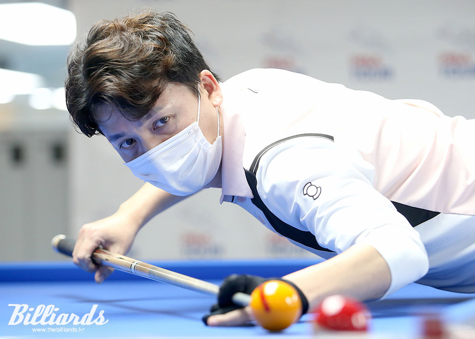 2021-22시즌 프롬 PBA 드림투어 개막전에서 우승을 차지한 권혁민.  사진=프로당구협회 제공