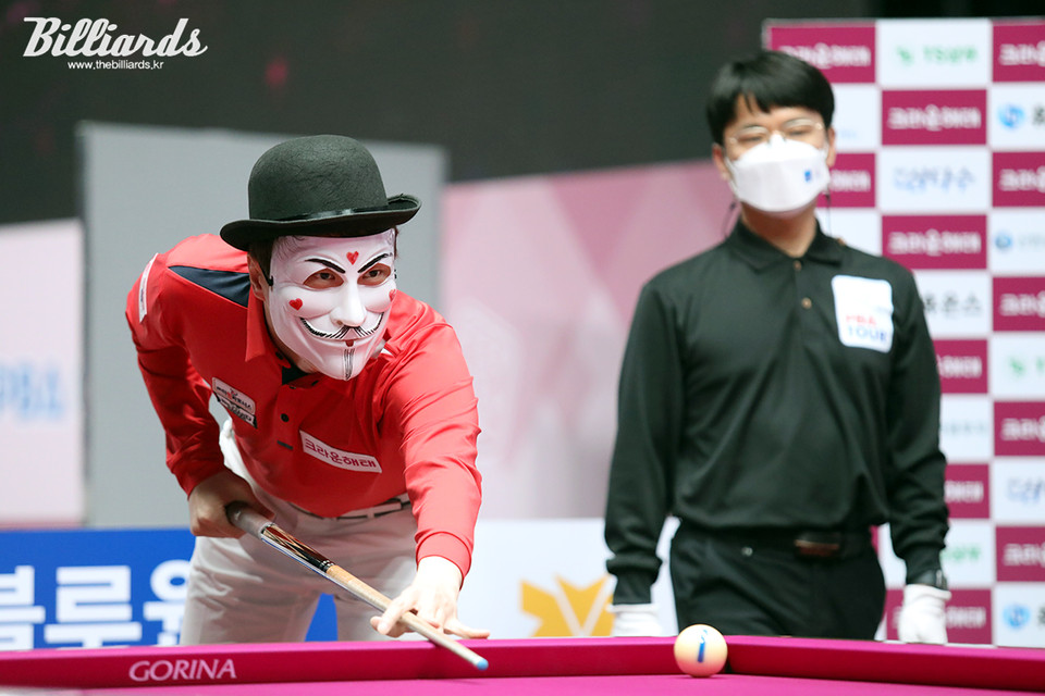 '당구 인플루언서' 해커(HACKER)가 프로당구 5차 투어 크라운해태 PBA 챔피언십 32강에 진출했다.  사진=이용휘 기자