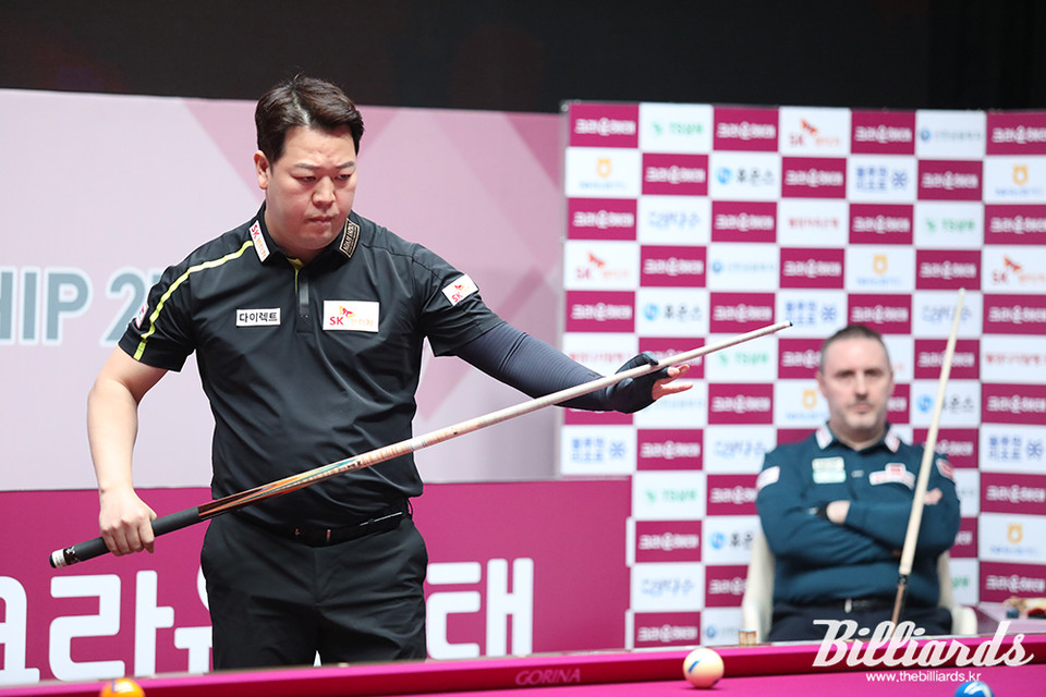 결승 문턱에서 아쉽게 돌아선 강동궁. 사진=김민영 기자