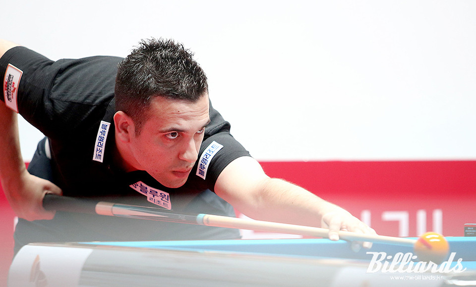 디펜딩 챔피언 다비드 사파타도 무사히 본선에 안착했다. 사진=프로당구협회 제공