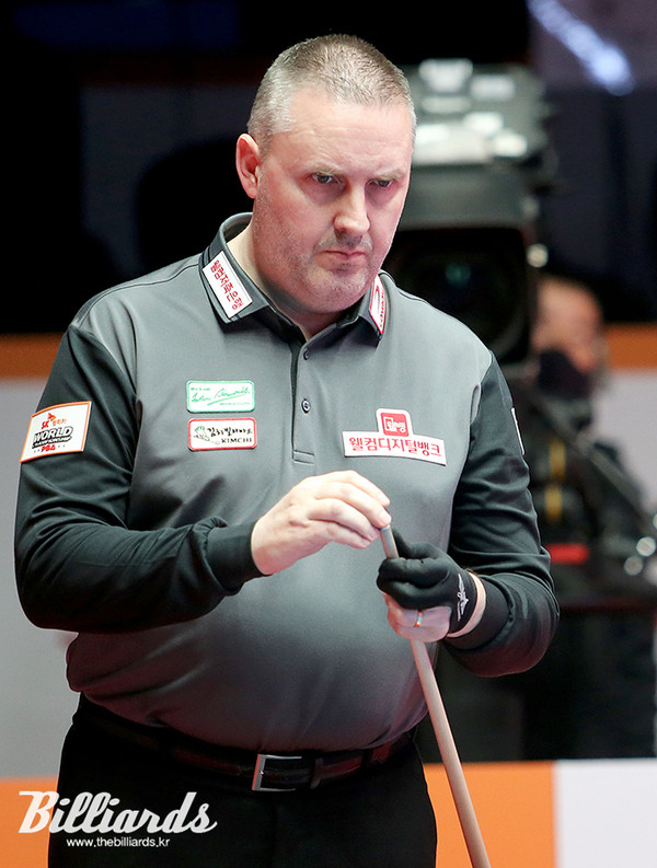 프레데릭 쿠드롱의 연승 행진이 결국 마민깜에게 저지당했다. 마민깜에게 1패를 당한 쿠드롱은 조 2위로 본선 진출에 성공했다. 사진=프로당구협회 제공