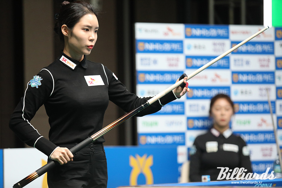 고바야시 료코를 2-0으로 제압하고 8강에 오른 이우경. 사진=고양/이용휘 기자