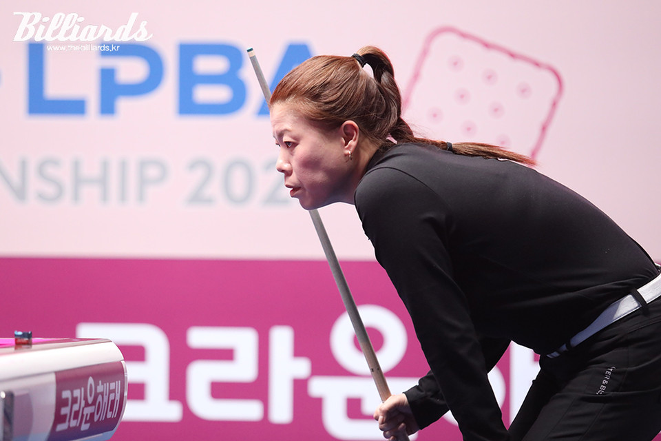 이마리는 스롱 피아비를 상대로 두 번째 결승 진출에 도전했으나 1-3으로 패하고 말았다. 사진=이용휘 기자