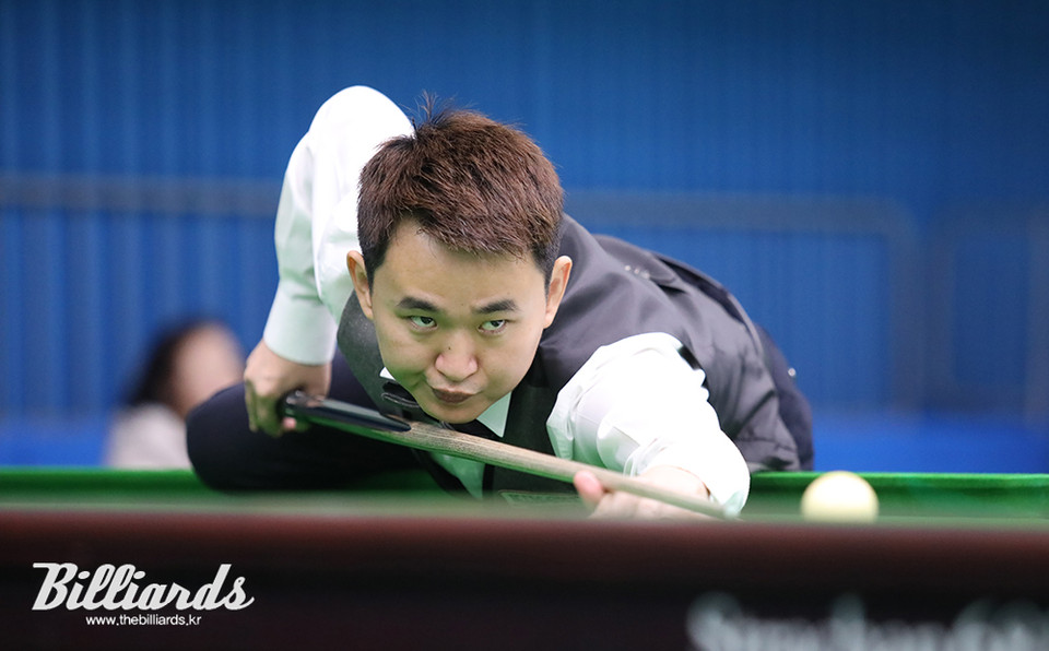 잉글리시빌리어드 부문 우승을 차지한 황용. 사진=양구/이용휘 기자