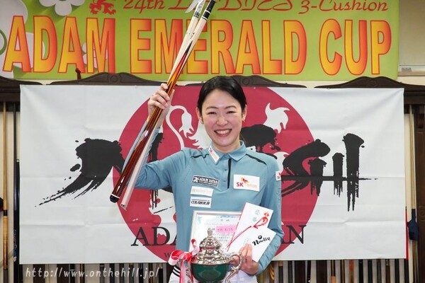지난 29일 일본 도쿄에서 열린 '제24회 아담 에메랄드컵 레이디스 3쿠션 토너먼트'에서 우승한 히다 오리에(SK렌터카).  사진=Onthehill 