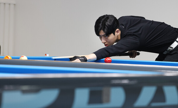 큐스쿨에서 종합순위 1위를 차지한 한지승(웰컴저축은행).   사진=PBA 제공