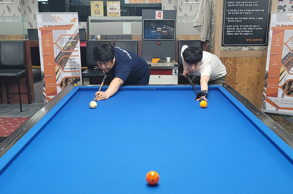 결승전 뱅킹 장면.  사진=대구당구연맹 제공