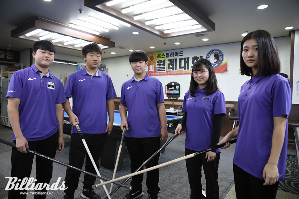 학생 선수로만 구성된 캐롬 D3 리그 최연소 참가팀 'SP'팀. 사진=이용휘 기자