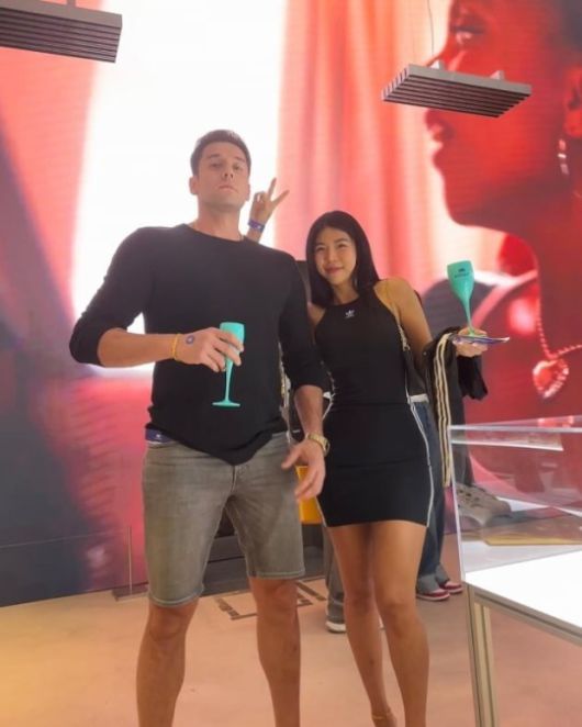 줄리엔 강과 제이제이.  사진=동영상 캡처