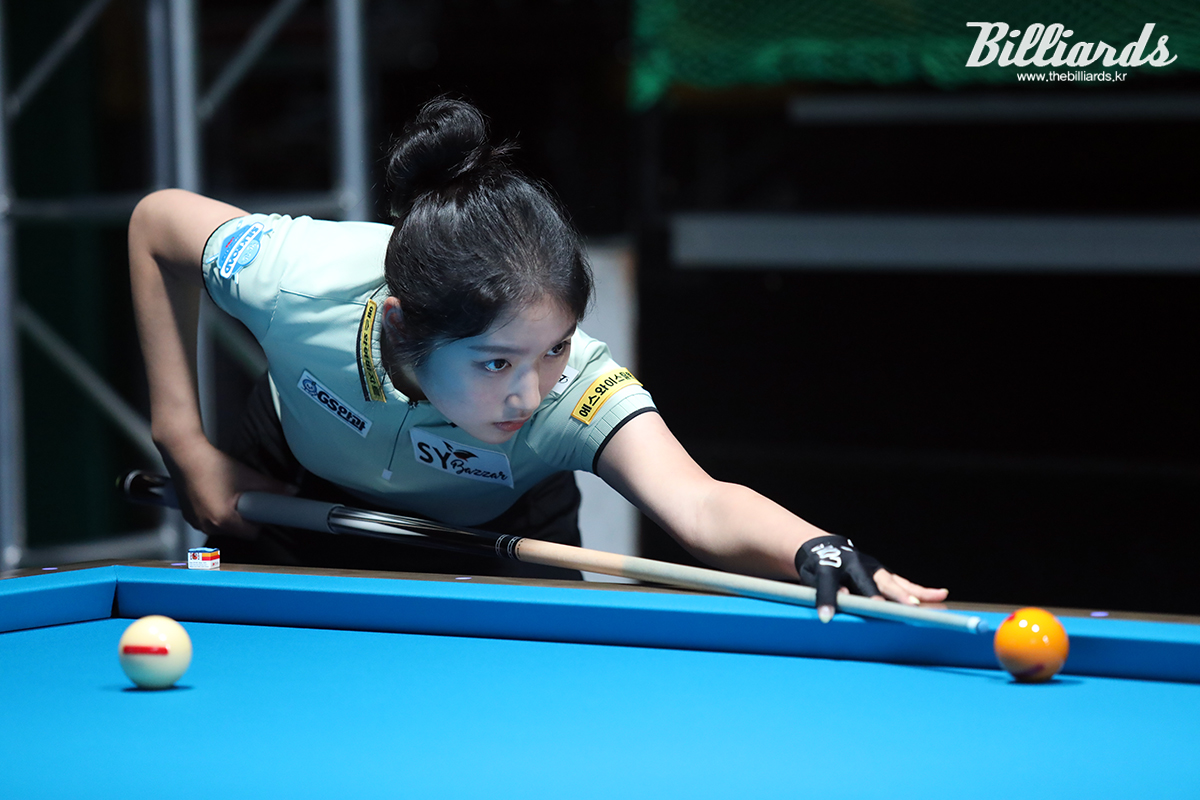 한지은(에스와이)도 같은 날 '프로 2승' 챔피언 김예은을 상대로 20이닝 만에 23:20으로 승리했다.  사진=안산/김민영 기자