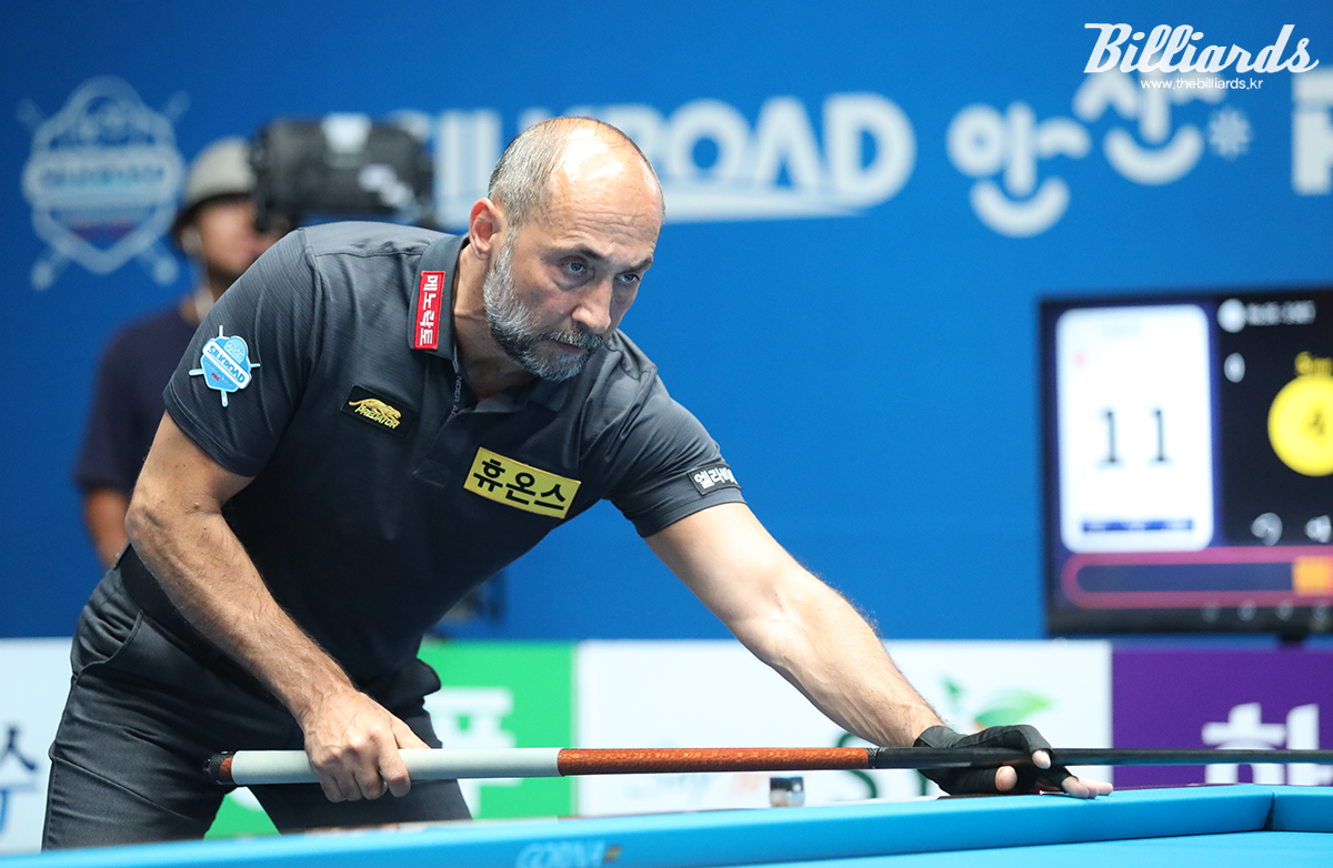 개막전에서 '데뷔 우승' 신화를 썼던 세미 사이그너(휴온스)가 2차 투어 64강에서 임태수에게 패해 탈락했다.   사진=안산/이용휘 기자