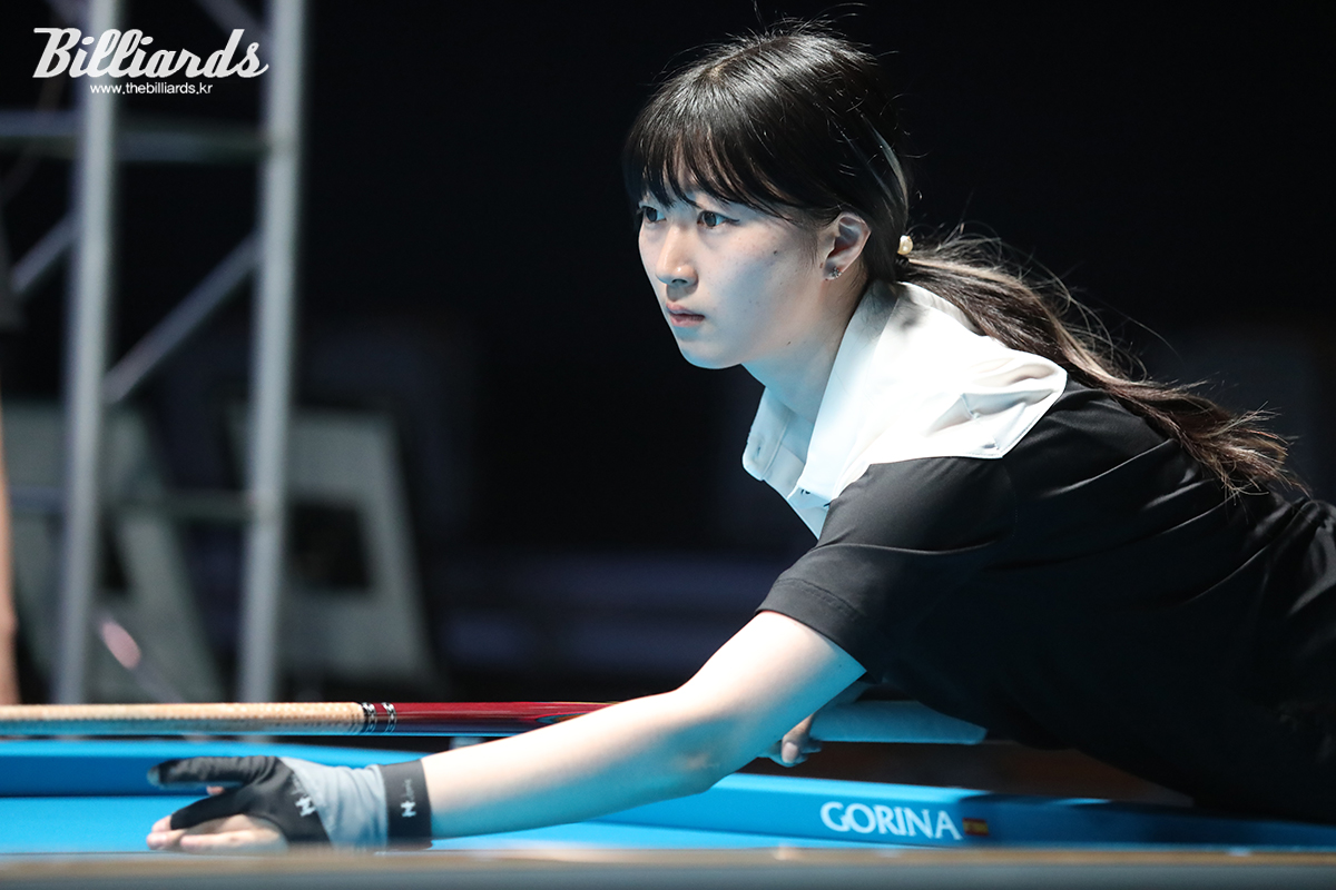 3차 투어 64강전에서 스롱과 대결하는 2001년생 홍연정.   사진=고양/김민영 기자