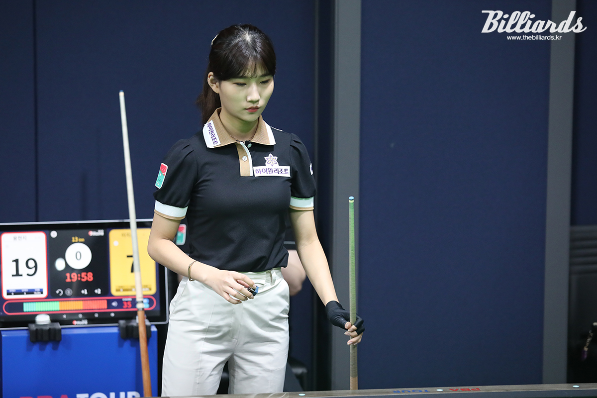 '2차 투어 준우승자' 용현지(하이원리조트)는 애버리지 1.389로 승리하며 32강에 진출했다.   사진=고양/김민영 기자