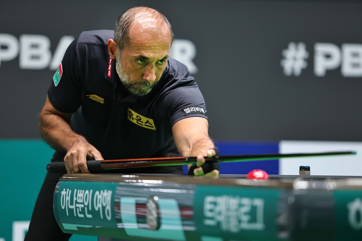 세미 사이그너(휴온스)는 32강에서 정경섭을 3-1로 꺾고 16강에 진출, 'LPBA 여왕' 임정숙의 남편 이종주와 8강 진출을 다툰다.   사진=PBA 제공