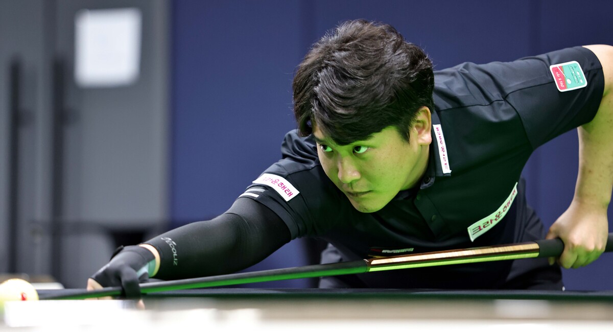 5세트 10:10에서 매치포인트 득점에 실패해 위마즈에게 패한 오태준(크라운해태).   사진=PBA 제공