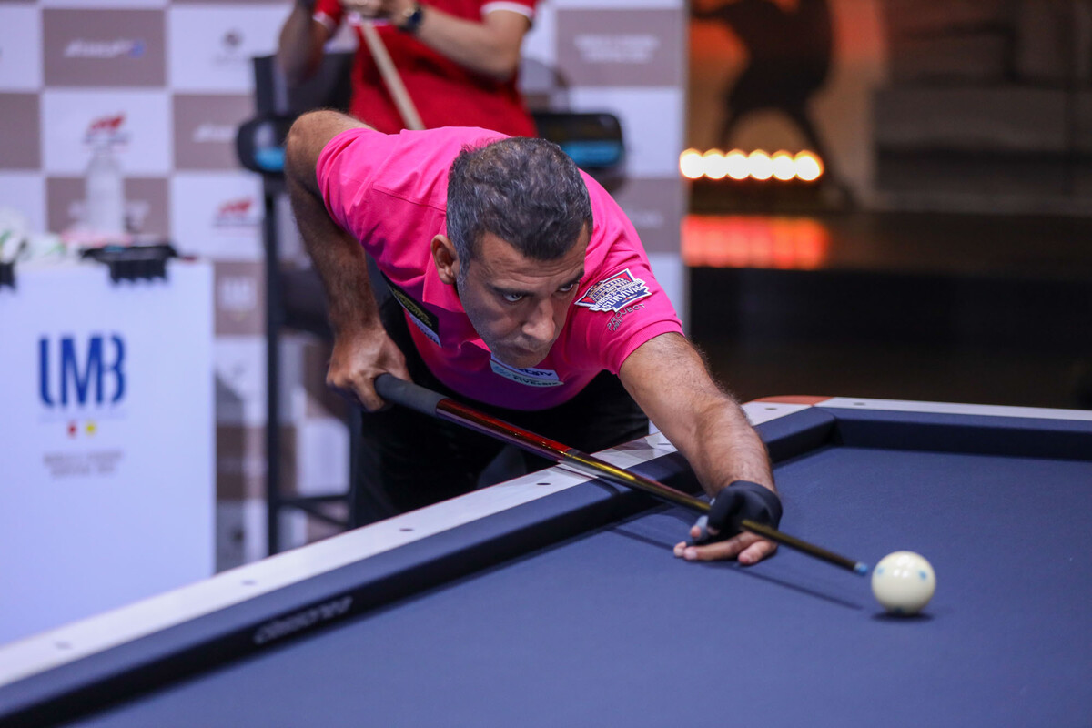 타이푼 타스데미르. 