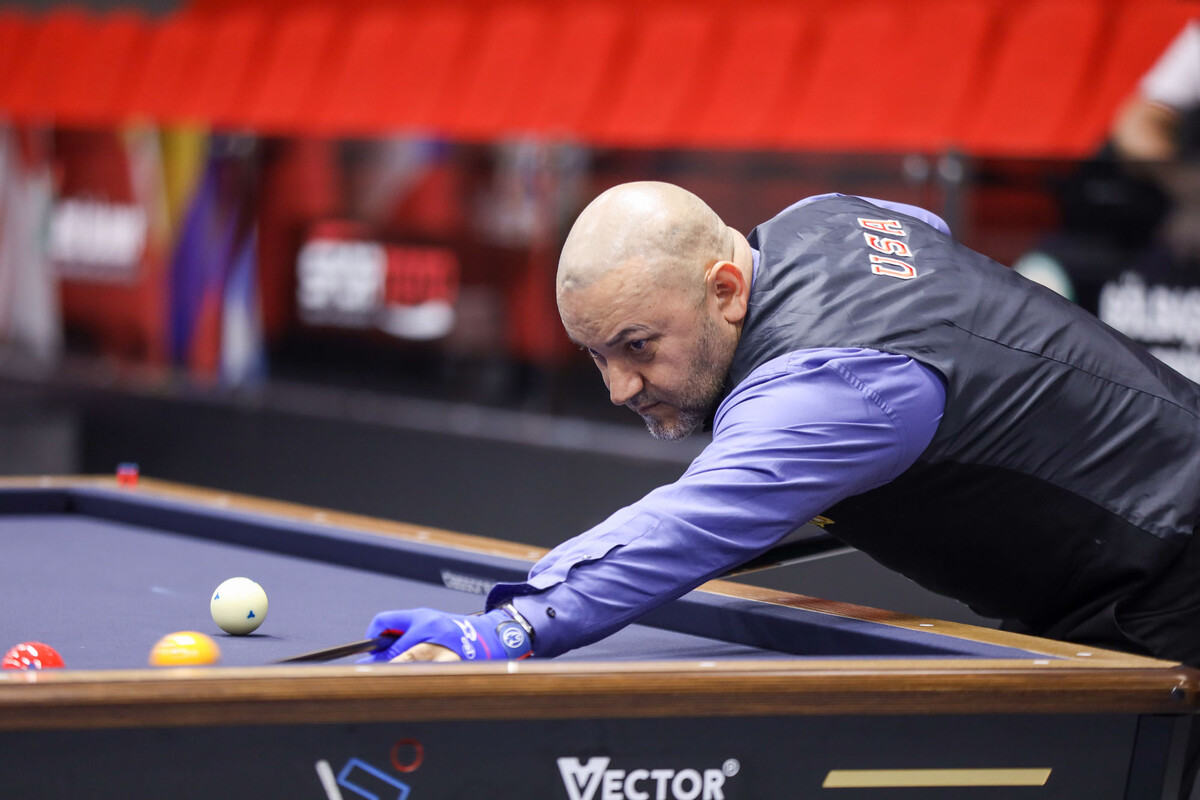 조명우에게 8강에서 패한 휴고 파티노(미국).