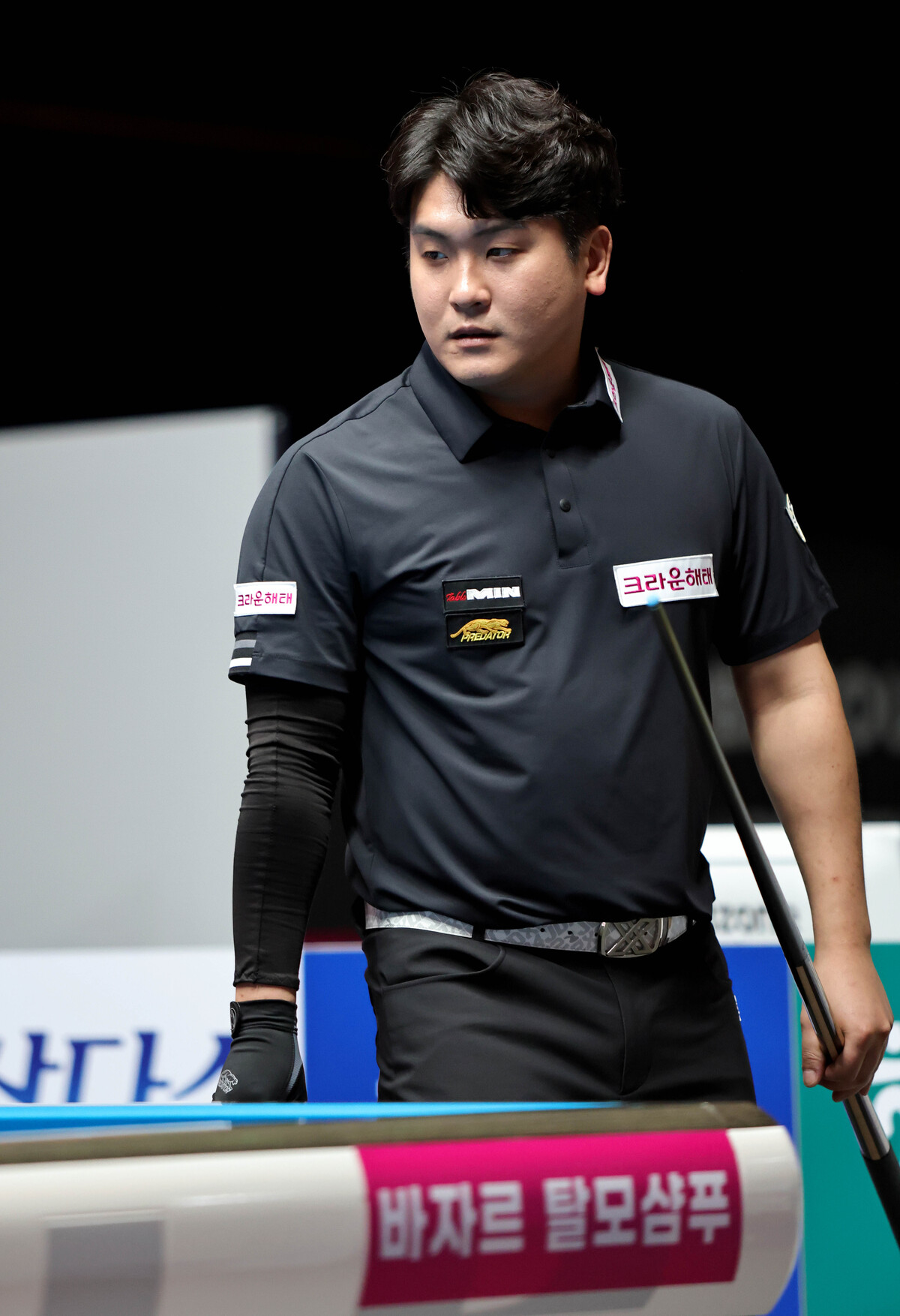 '오토르' 오태준(크라운해태)은 이번 4차 투어 '에스와이 PBA 챔피언십'에서 32강 이반 마요르, 16강 하비에르 팔라존을 꺾고 준결승에서 다비드 마르티네스(크라운해태)를 상대로 결승행에 도전한다.  사진=PBA 제공