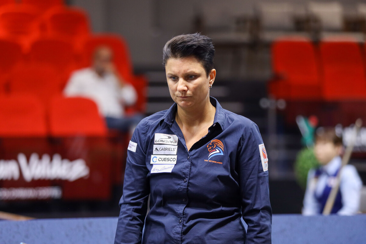 클롬펜하우어는 16강에서 초반에 다소 부진했으나 막판 득점력이 폭발하며 애버리지 1.071로 승리를 거뒀다.  