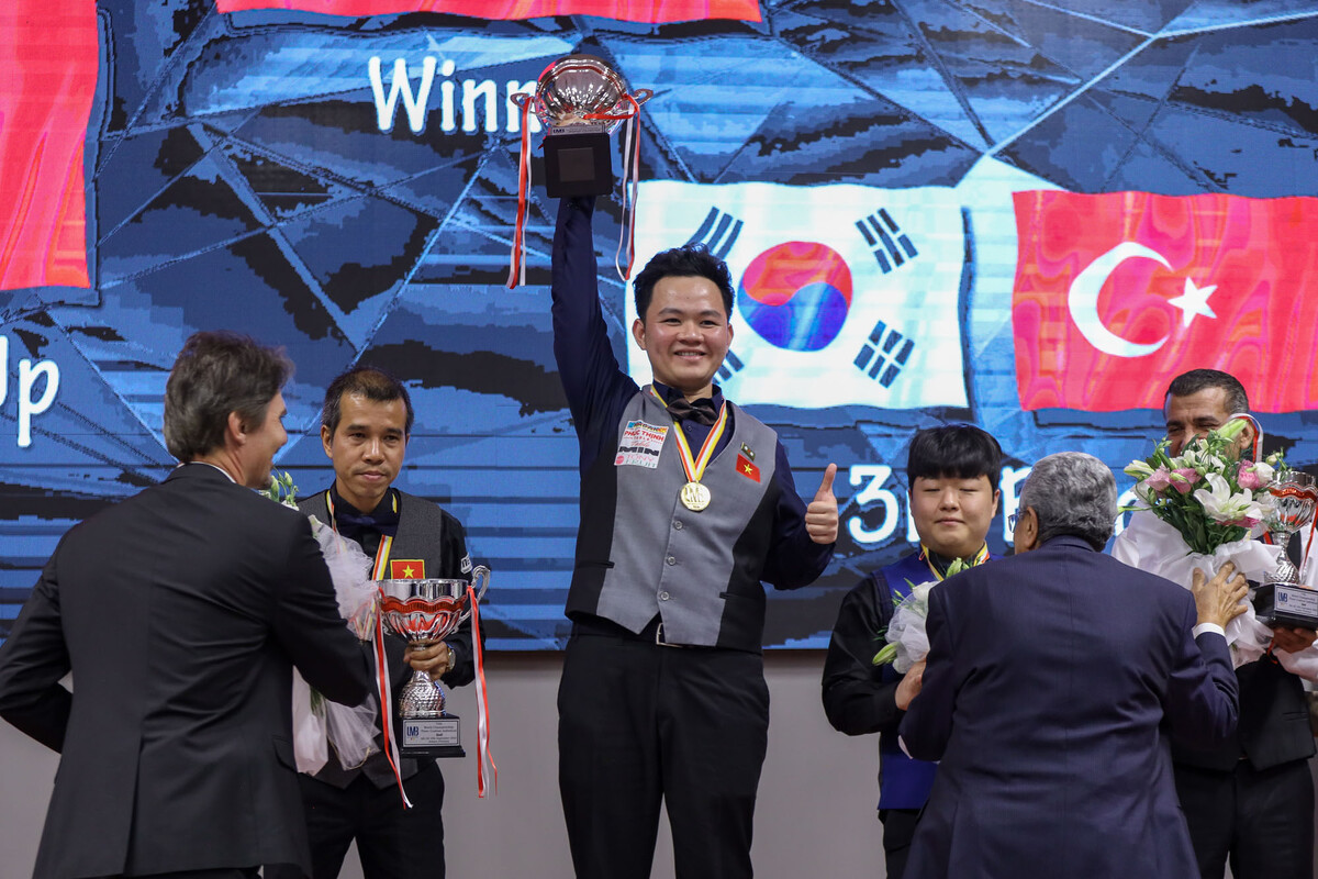 2017년 벨기에 이후 아시아 국가로는 역사상 최초로 세계선수권 우승과 준우승을 독차지한 베트남. 