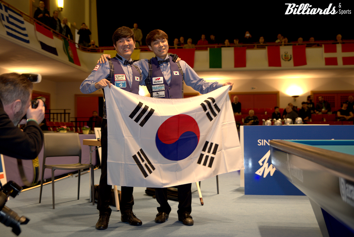 2017년 세계팀3쿠션선수권대회에서 우승한 한국의 김재근과 최성원.