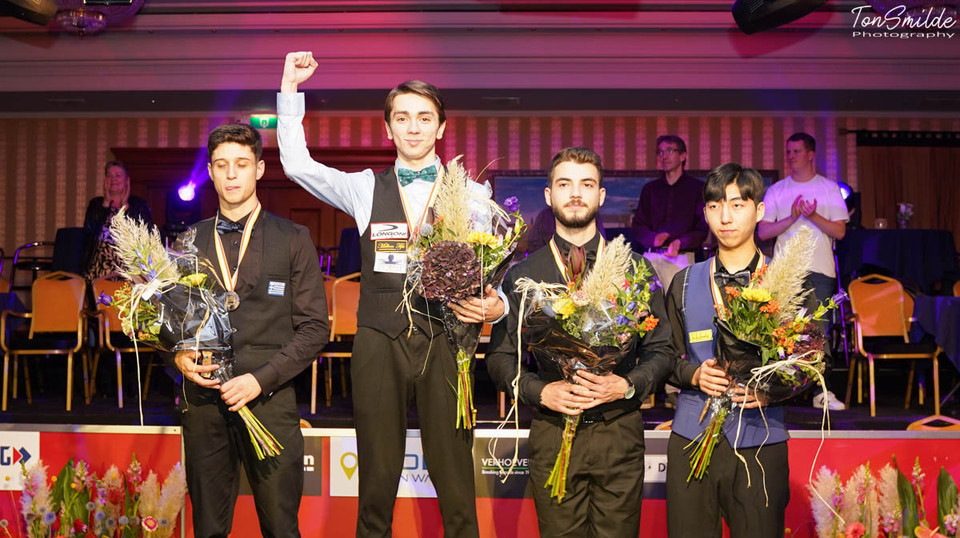 지난 대회 입상자들.  사진=Ton Smilde