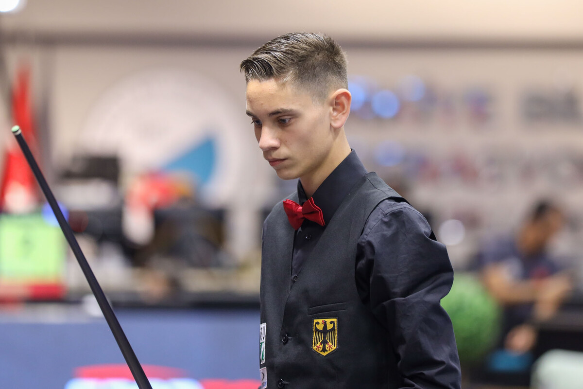 하샤쉬와 준결승에서 대결하는 2008년생 최연소 출전자 아미르 이브라이모프(독일).