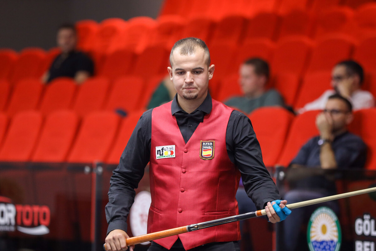 준결승에서 정예성을 이긴 다니엘 사인스 파르도(스페인).