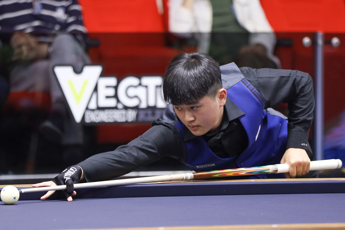 오명규가 15이닝 만에 35:20으로 다니엘 사인스 파르도를 꺾고 결승에 올랐다. 