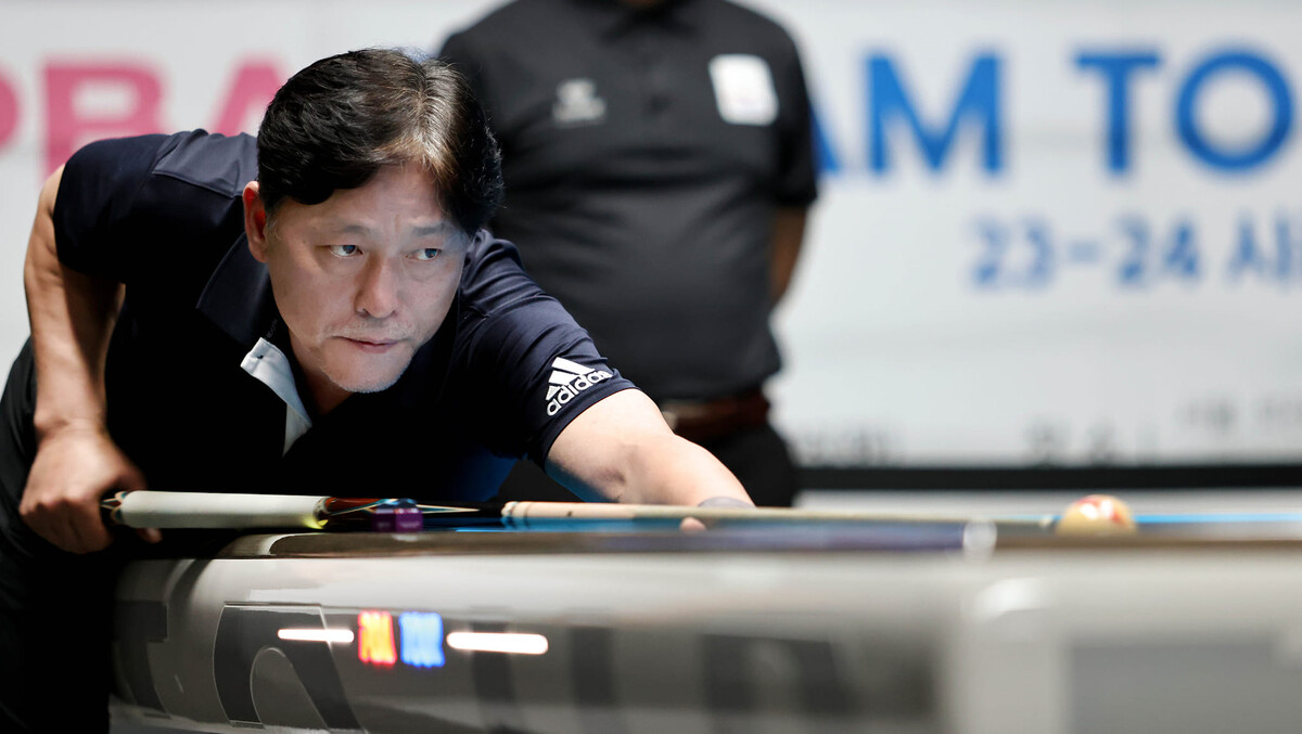 모봉오는 지난 2002년부터 KBF 선수로 활동한 베테랑으로 2019년 프로 출범과 함께 PBA 무대에 출사표를 던졌고, 드림투어에서 5년간 모든 대회를 출전하며 1부에 도전한 끝에 마침내 이번 시즌 2차전 우승으로 꿈을 이루게 됐다.