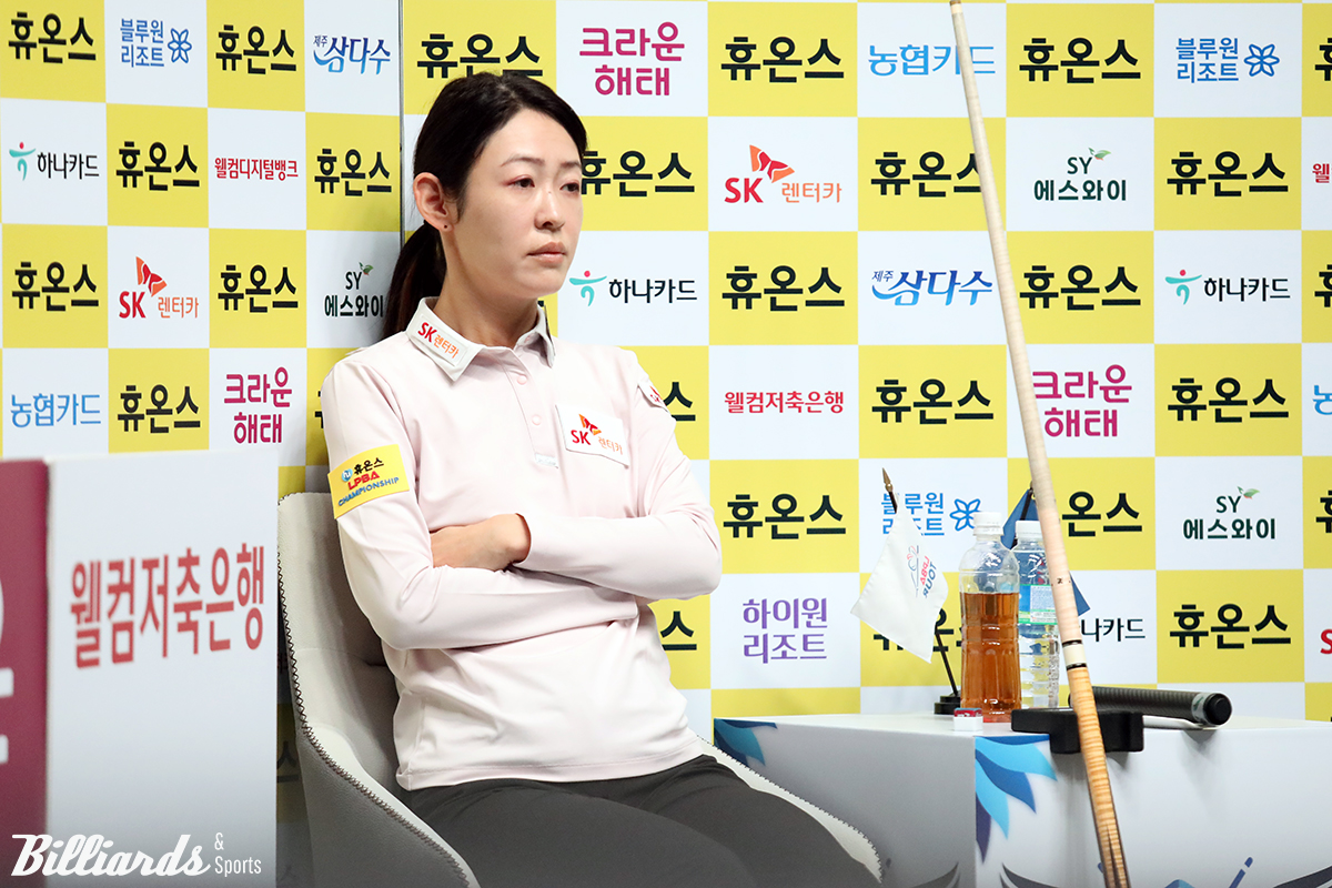 64강에서 스롱과 동반 탈락한 히다 오리에(SK렌터카).