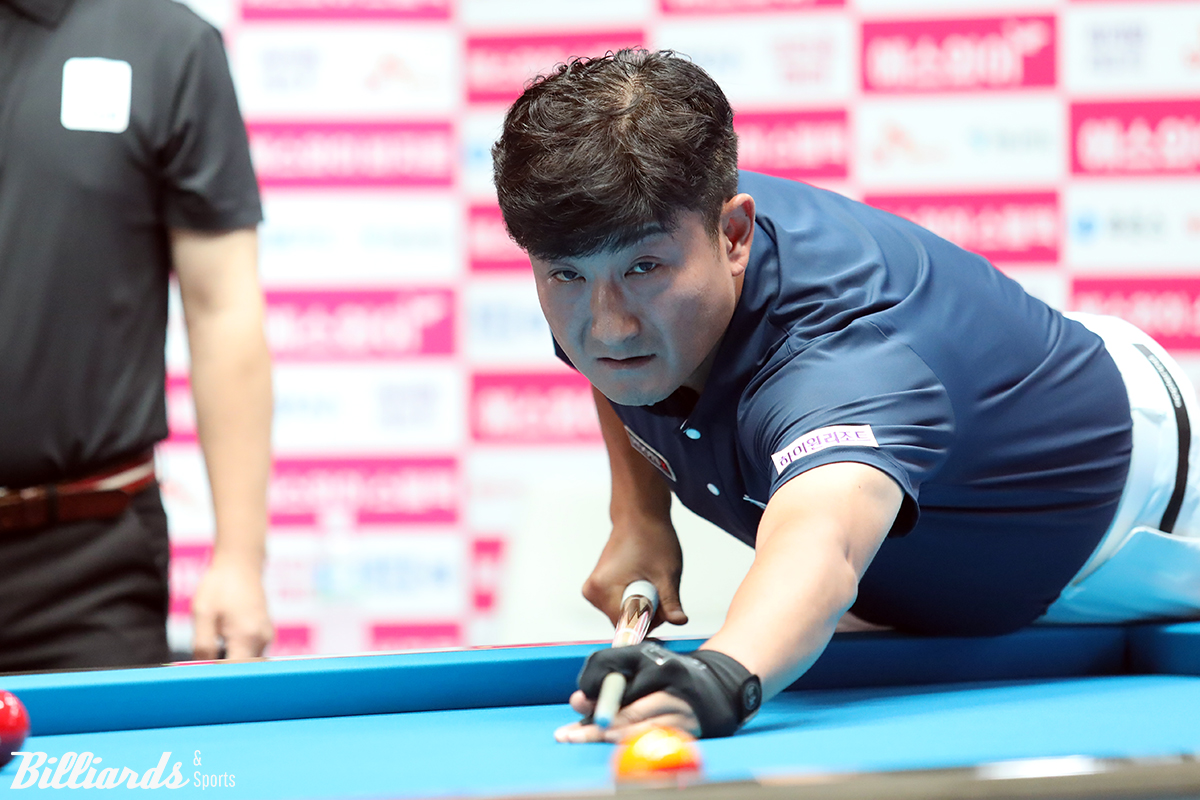 이충복(하이원리조트)은 24일 오후 4시에 김영섭을 상대로 첫 승리를 노린다.