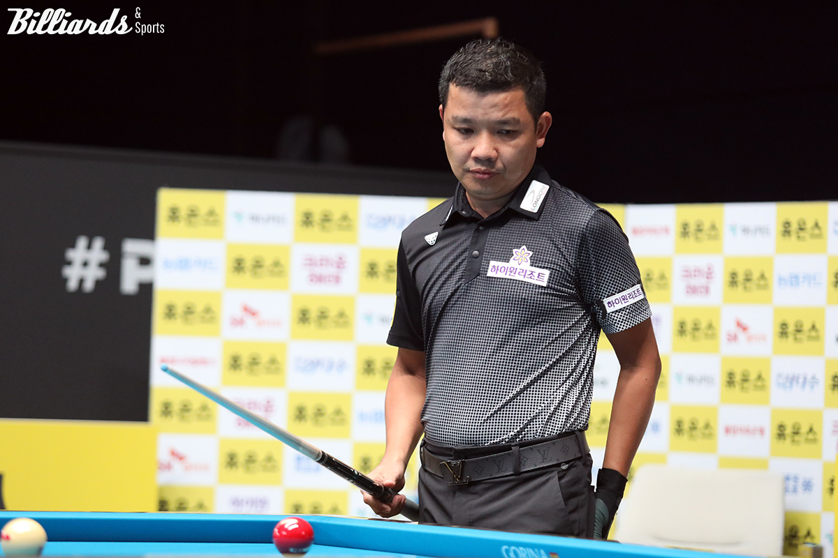 강동궁을 꺾고 프로 데뷔 후 개인투어 첫 승리를 거둔 응우옌득아인찌엔(하이원리조트).