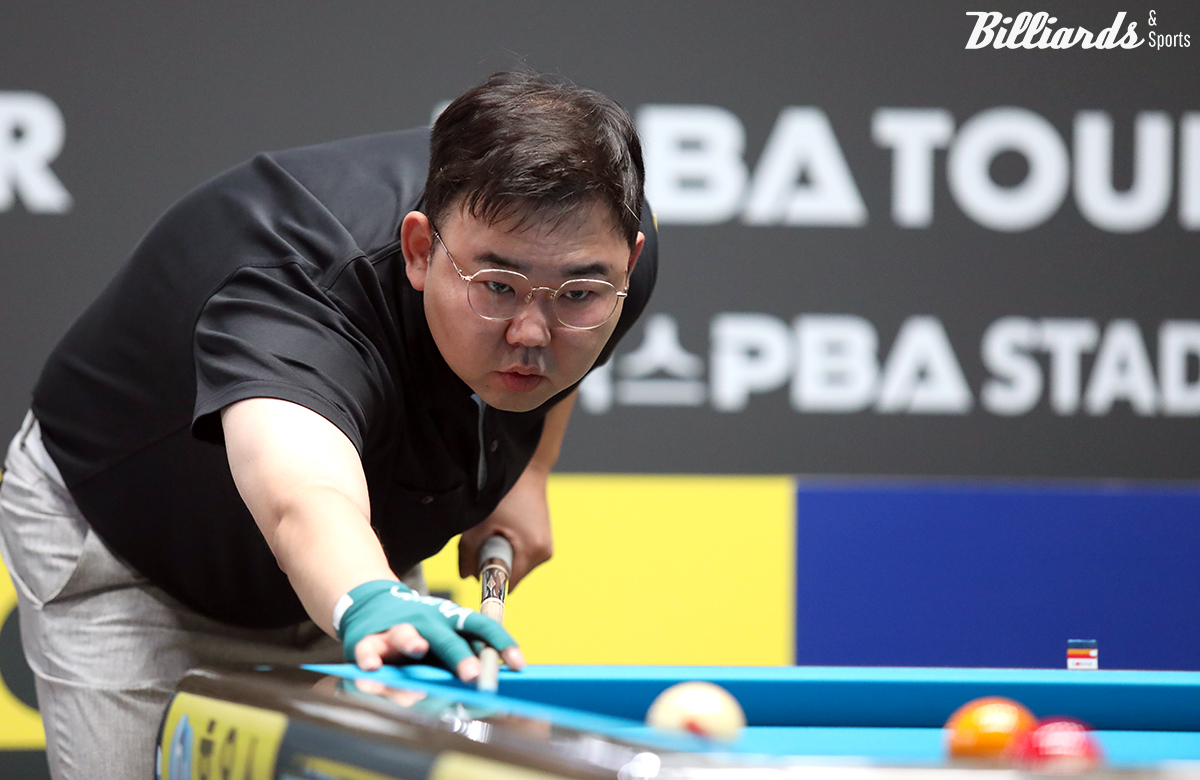 조재호를 꺾고 32강에 진출한 고상운.