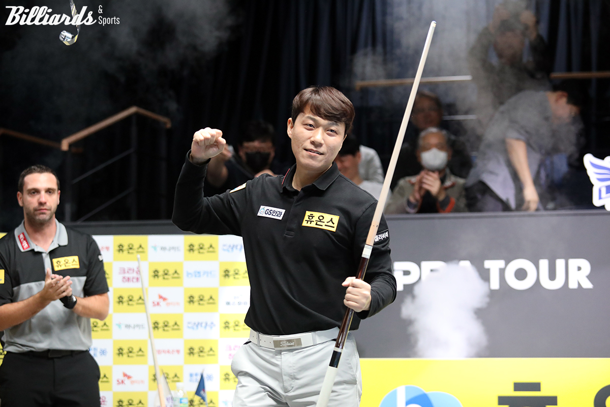 '코리안 레전드' 최성원(휴온스)이 프로당구(PBA) 투어에서 첫 우승 타이틀을 획득했다.   사진=고양/이용휘 기자