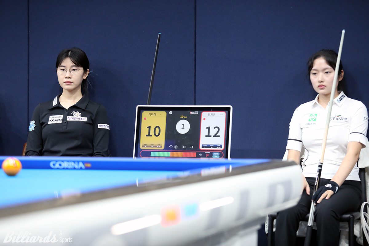 두 선수는 경기 중반부터 막판까지 아주 치열하고 팽팽한 승부를 벌였다.