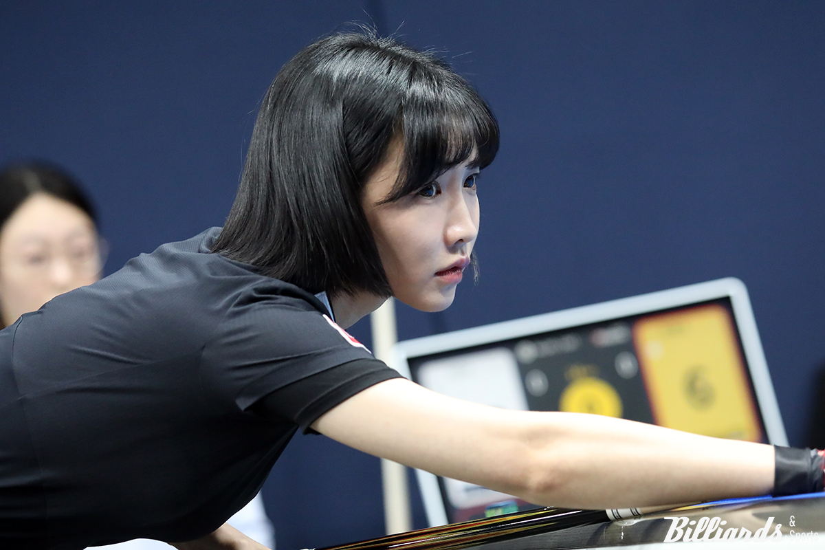 최혜미(웰컴저축은행)가 'NH농협카드 LPBA 챔피언십' 32강전에서 히다 오리에(SK렌터카)를 세트스코어 2-0으로 꺾고 16강에 진출했다.   사진=고양/김민영 기자