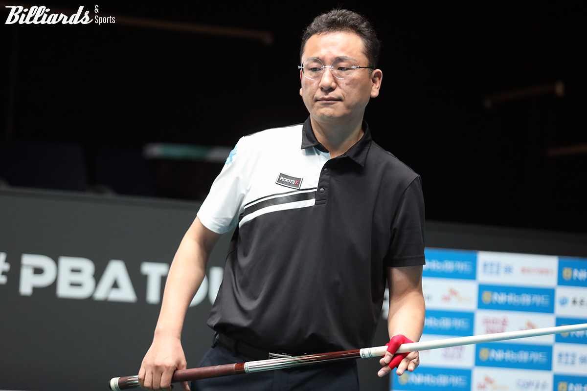 최원준에게 아쉽게 패해 8강행이 좌절된 김영섭.