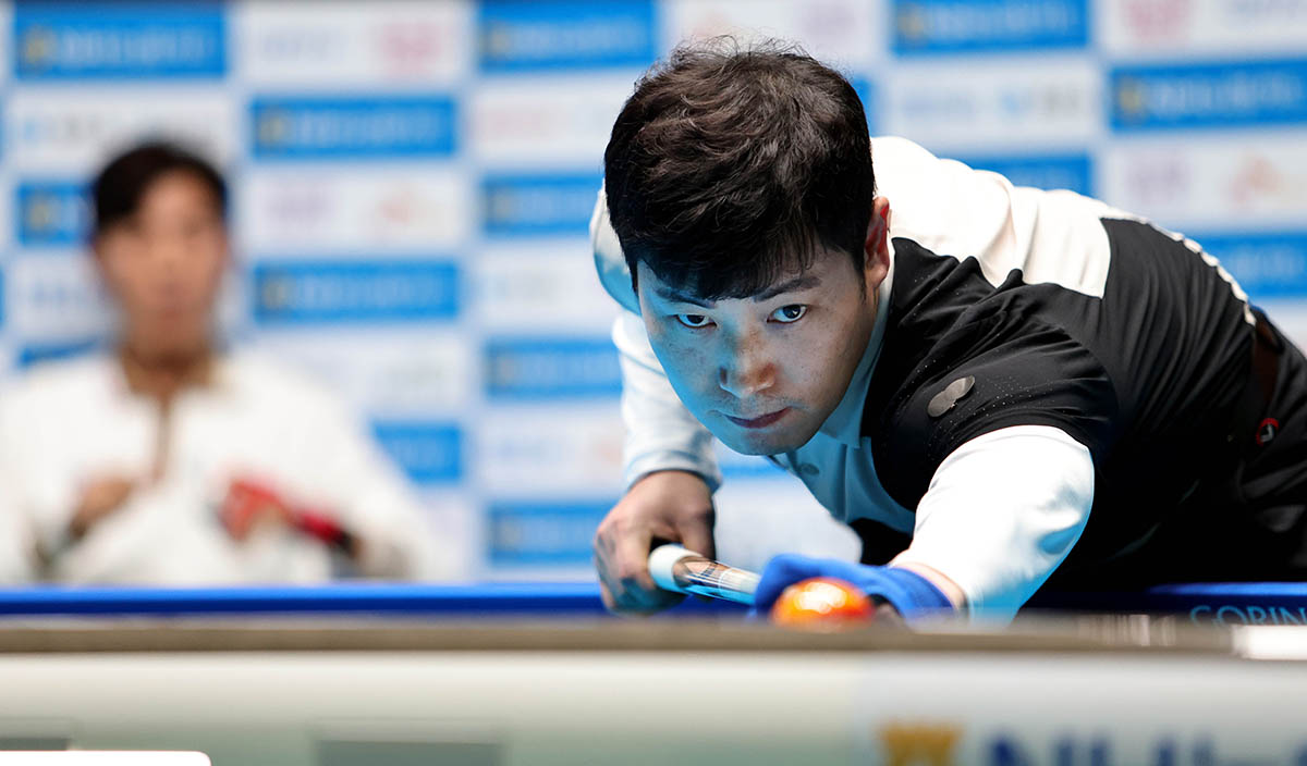 '언더독 신화' 노병찬이 새로운 다크호스로 떠올랐다. 'NH농협카드 PBA 챔피언십' 8강전에서 노병찬은 세트스코어 3-1로 김재근(크라운해태)을 꺾고 준결승에 진출했다.   사진=PBA 제공