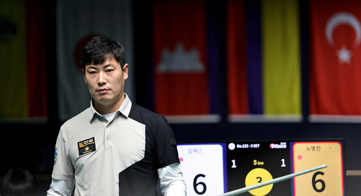 노병찬은 8강전에서 하이런 10점 두 방과 애버리지 2.320의 기록으로 사상 첫 준결승에 진출했다.