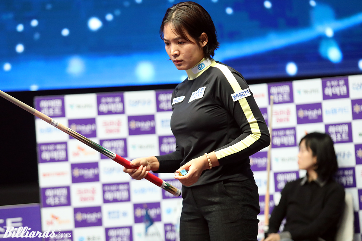 스롱은 앞선 5차와 6차 투어에서 뜻밖의 첫판 탈락의 고배를 마시며 슬럼프에 빠졌다가 이날 승리로 부활의 신호탄을 쏘았다.