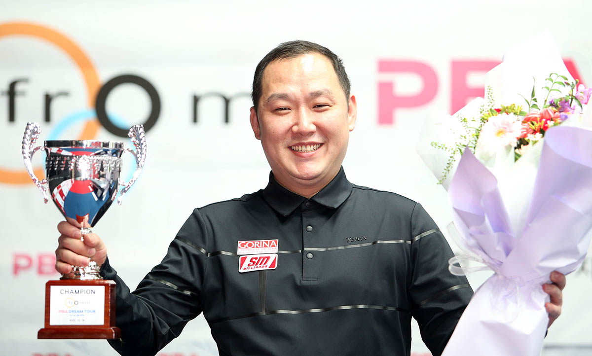 프로당구 PBA 드림투어 4차전 우승으로 강등 한 시즌 만에 1부 복귀를 확정한 신기웅. 사진=PBA 제공