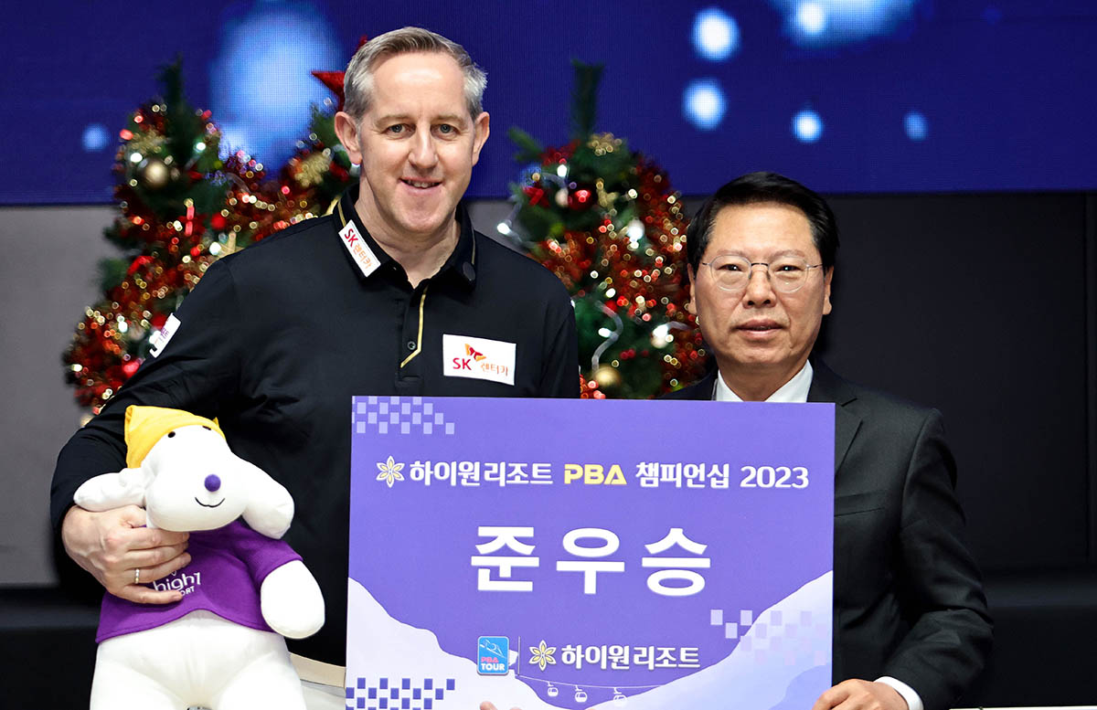 지난 11월에 한국에서 열린 프로당구 7차 투어 '하이원리조트 PBA 챔피언십'에서 준우승을 차지한 레펀스.