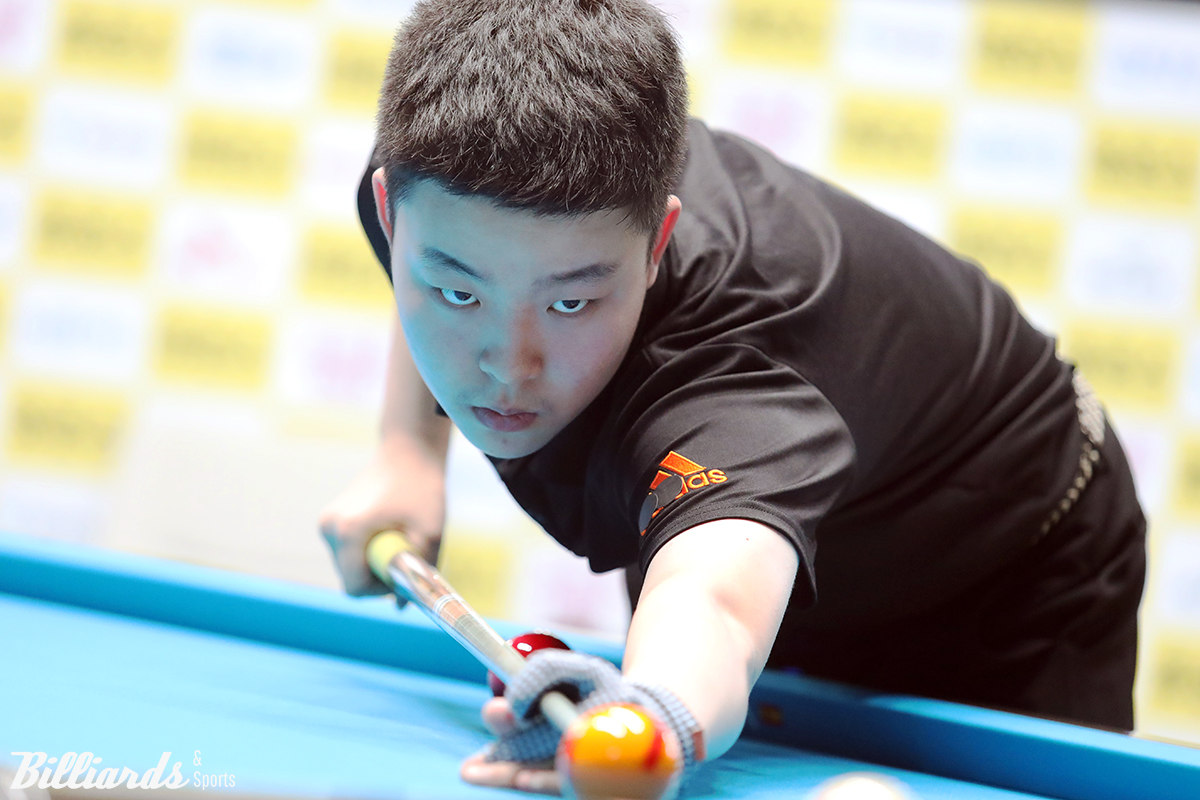 프로당구 드림투어(2부) 시즌 4차전 준우승을 차지했던 김영원(16)이 5차전에서도 8강에 올라 준결승 진출에 도전한다.   사진=빌리어즈앤스포츠 DB