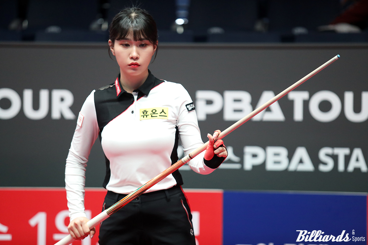 전애린은 이번 시즌 팀리그에서 스롱을 상대로 2승 1패로 상대전적에서 우세했고, 개인투어에서는 이날 32강에서 처음 맞붙어 풀세트의 치열한 승부를 벌였다.