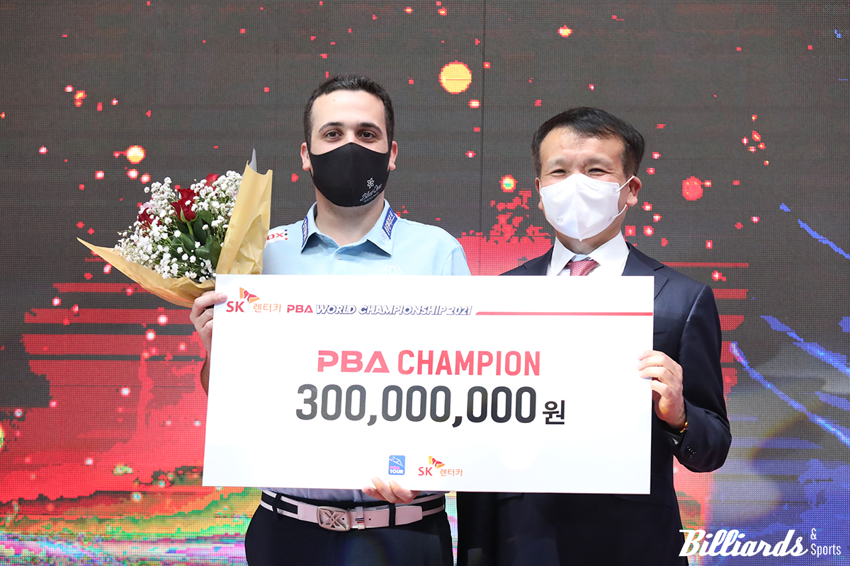 초대 월드챔피언십 우승자 다비드 사파타는 유일하게 3억원의 우승 상금을 손에 넣었다.