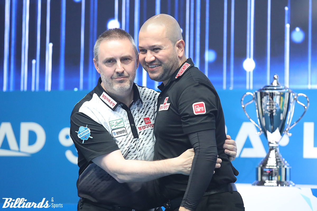 프레데릭 쿠드롱과 비롤 위마즈가 동시에 UMB로 복귀한다. 사진은 지난해 7월에 열린 '실크로드시앤티-안산 PBA 챔피언십'에서 나란히 결승에 오른 쿠드롱(좌)과 위마즈(우). 이 대회 쿠드롱은 우승을, 위마즈는 준우승을 차지했다. 사진=빌리어즈앤스포츠 DB