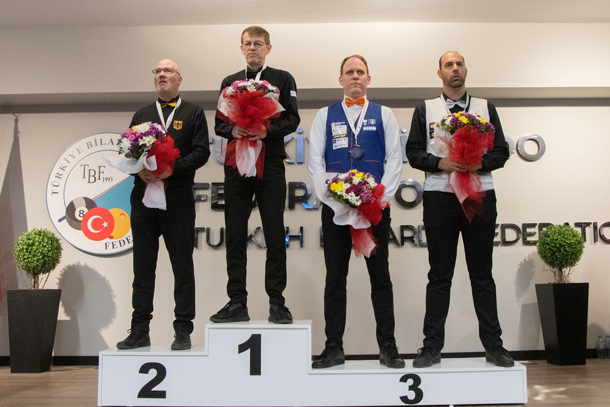 개인전 시상식. 왼쪽부터 2위 마틴 혼, 1위 토브욘 블롬달, 공동 3위 제프리 요리센, 루벤 레가즈피 